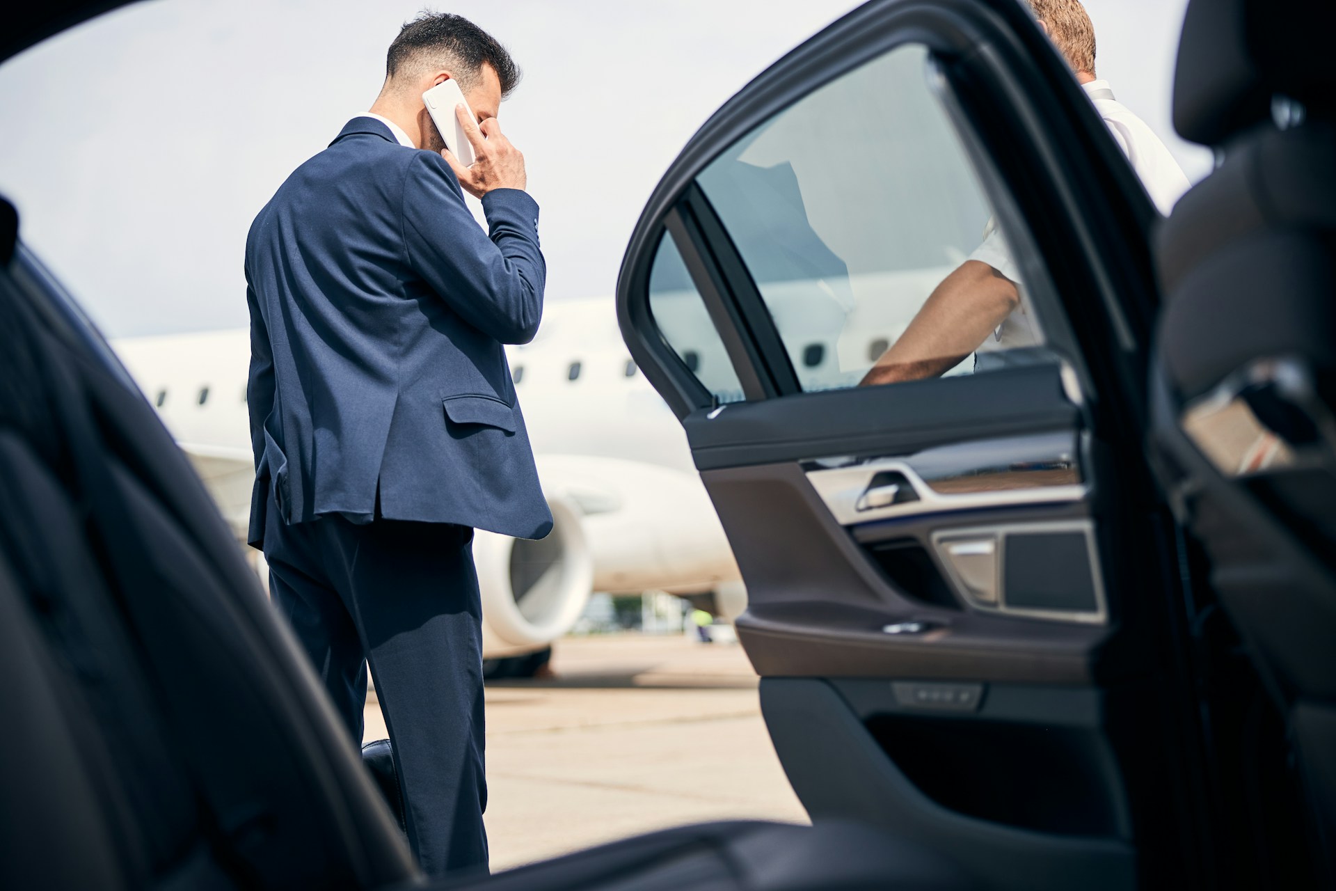 Tobago Airport Pickup: Meet-and-Greet vs. Self-Collect—Which to Choose?